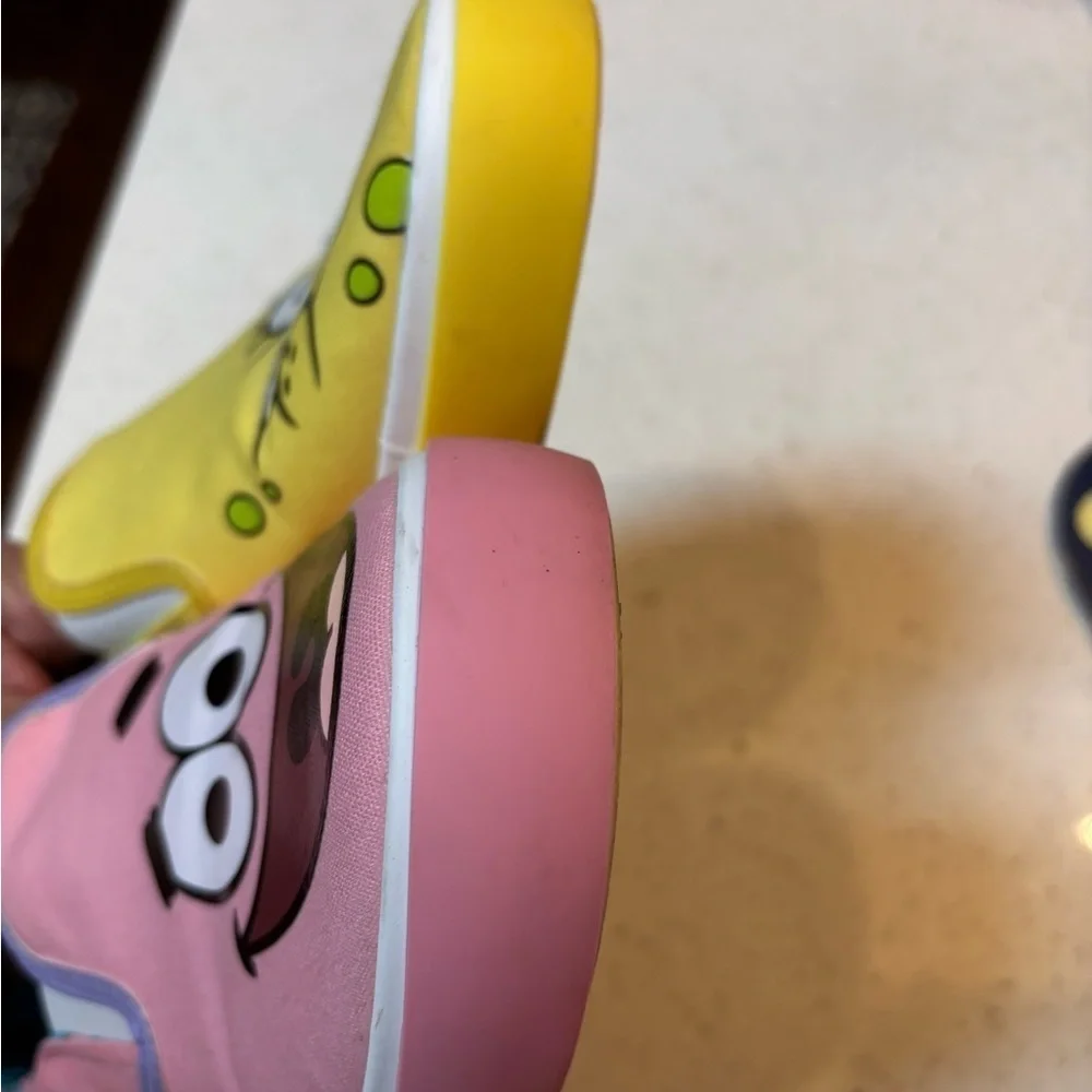 Ground up SpongeBob and Patrick Slip-On Shoes sz 10! Fun! Funky! Mismatched